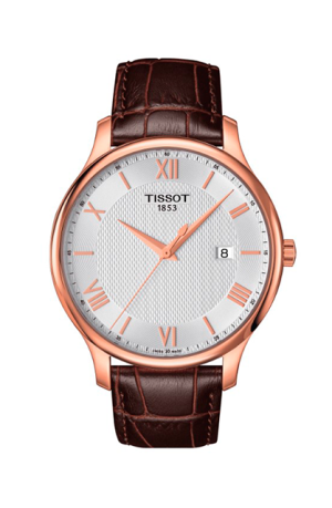 Reloj TISSOT TRADITION T063.610.36.038.00 Género Caballero Garantía 2 años de Garantía Hermeticidad Hermético hasta una presión de 3 bares (30 metros/100 pies) SKU T0636103603800 Colección T-Classic Peso (g) 56